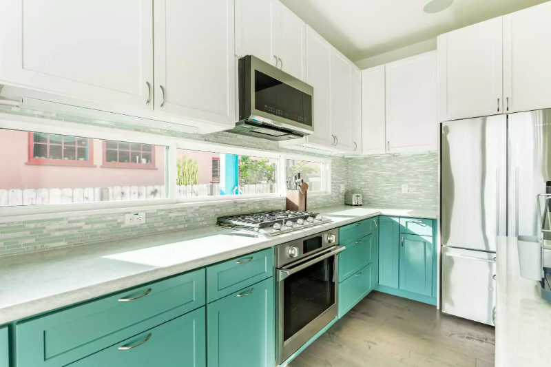 611 Flower Ave - Photo 4 of 20