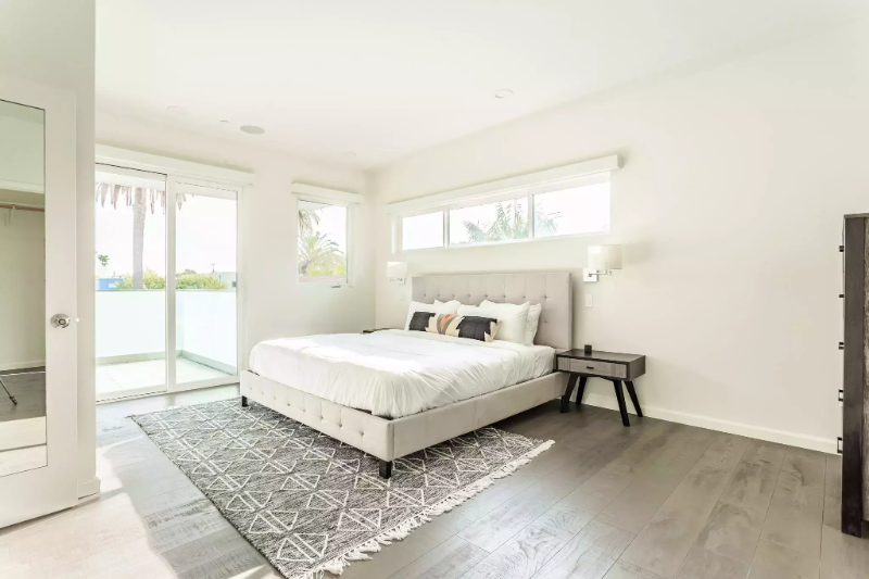 611 Flower Ave - Photo 5 of 20