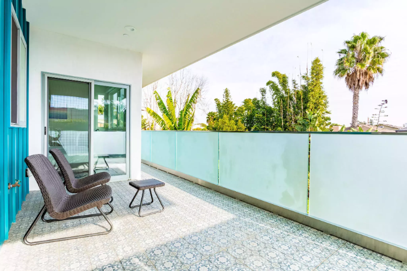 611 Flower Ave - Photo 6 of 20