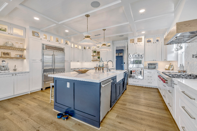 6335 Keeneland Dr - Photo 5 of 50