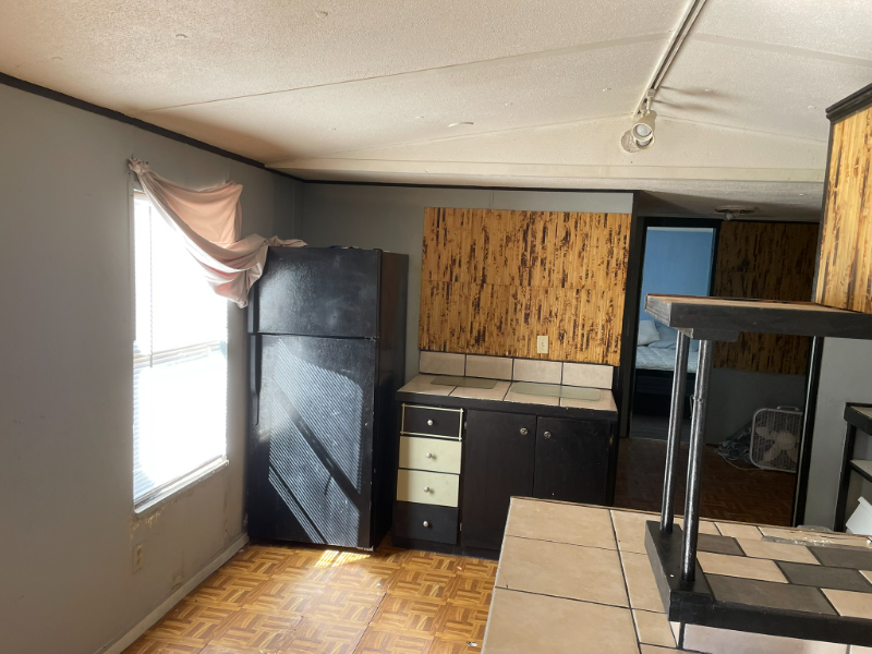 148 Starlifter Cir - Photo 3 of 11