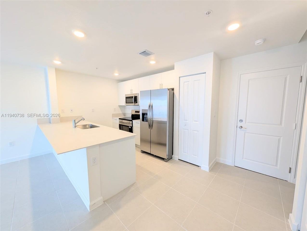 15601 Sw 280th St #15601-4 - Photo 6 of 9