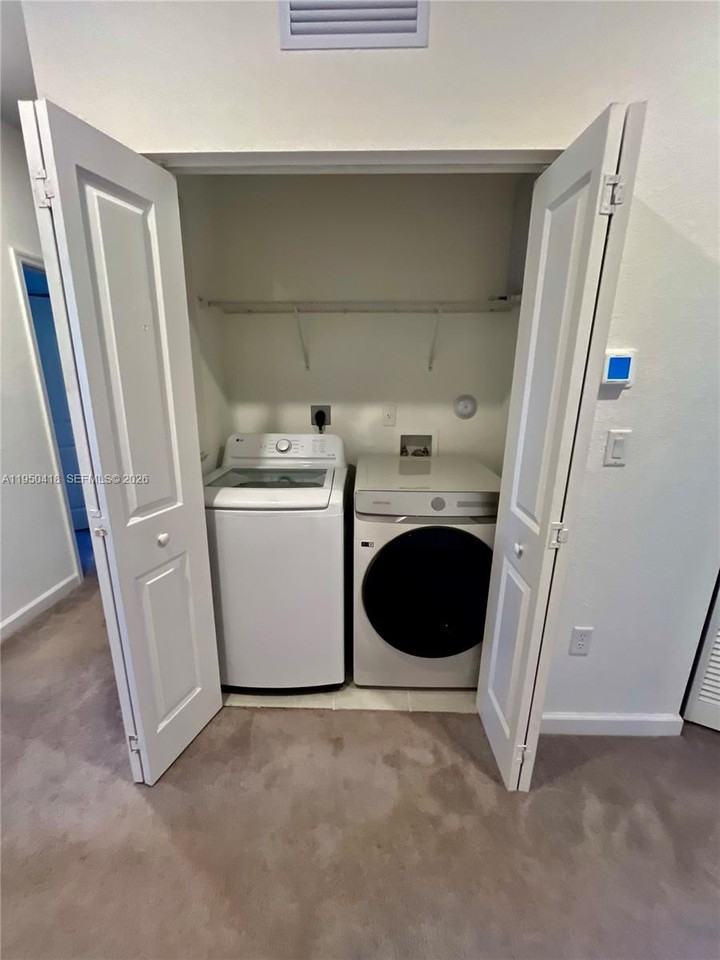 25252 Sw 107th Ct #25252 - Photo 3 of 14