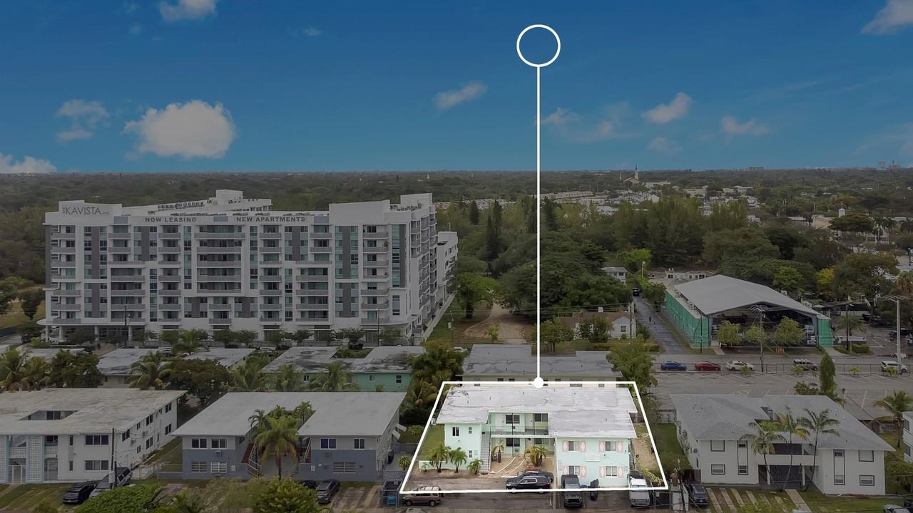 521 Ne 82nd Ter #521-9 - Photo 7 of 11