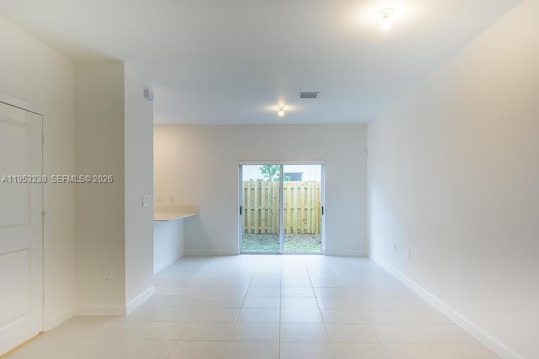 2683 Se 11th St #2683 - Photo 2 of 26