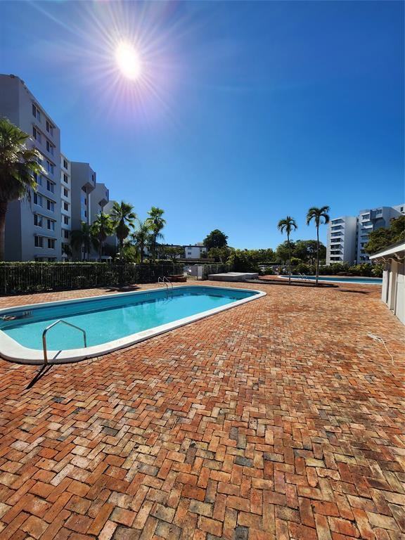 9001 Sw 77th Ave #9001C802 - Photo 6 of 24