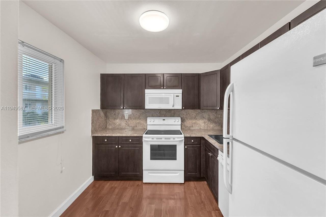 7820 Camino Real #7820J316 - Photo 3 of 14