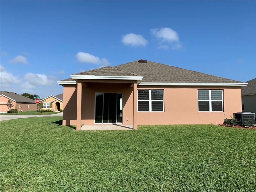 2725 Granville Mnr Sw #2725 - Photo 2 of 27