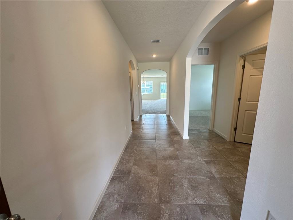 2725 Granville Mnr Sw #2725 - Photo 7 of 27