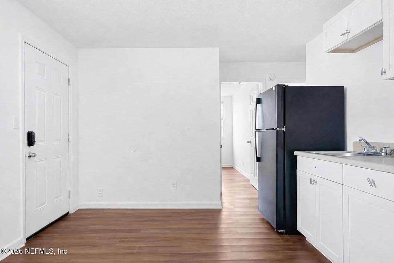 1534 Morgan St #1534-2 - Photo 4 of 10