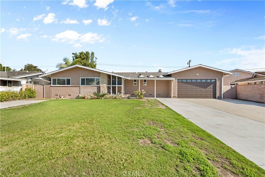 11142 Yana Dr #11142 - Photo 6 of 17