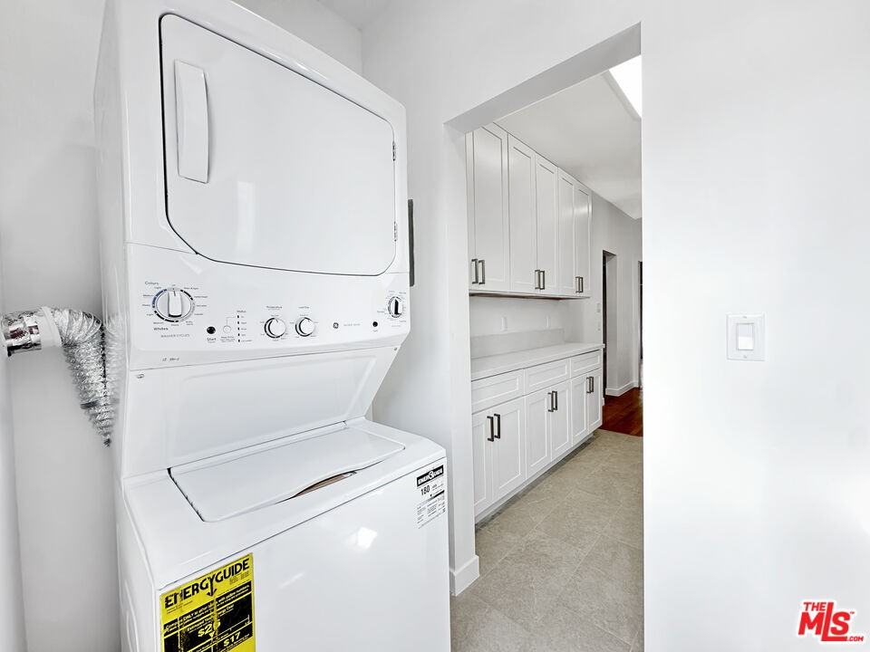 5932 1/2 Willoughby Ave #5932 - Photo 7 of 13