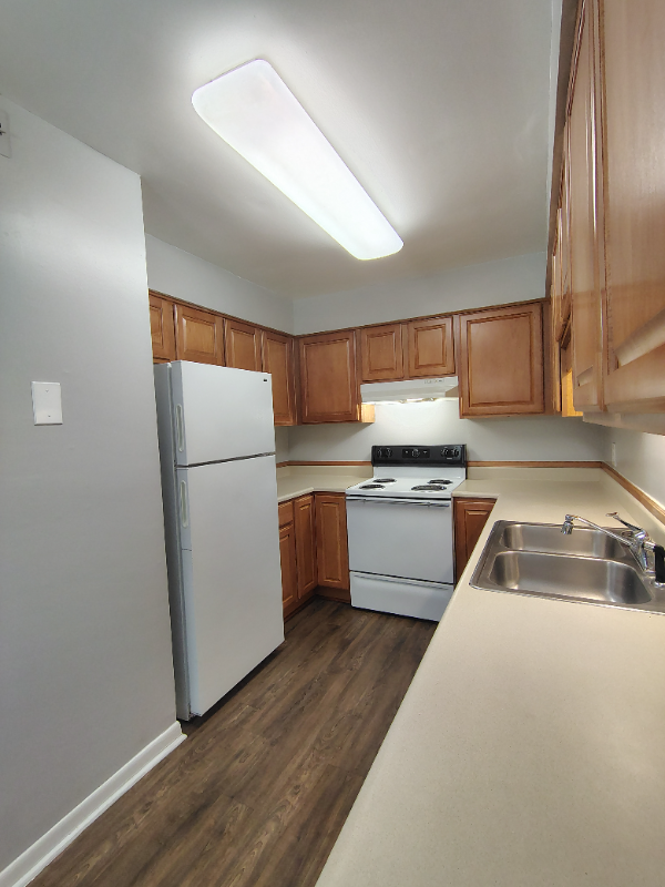 600 Reusens Rd #L130 - Photo 2 of 12