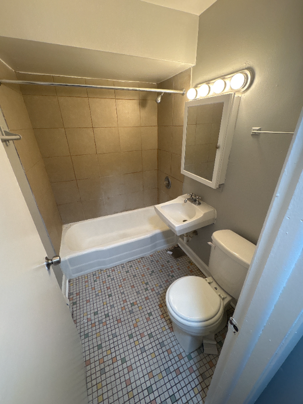 10720 S Ridgeland Ave #17 - Photo 5 of 5