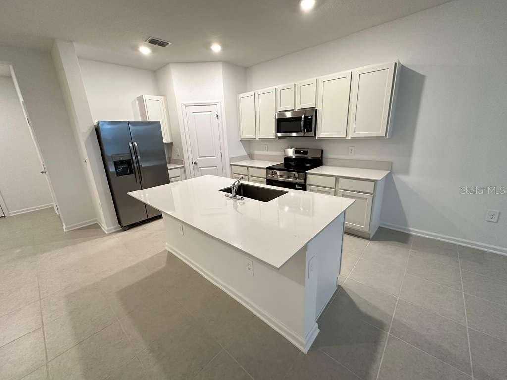 2673 Bevel Ln #2673 - Photo 4 of 14