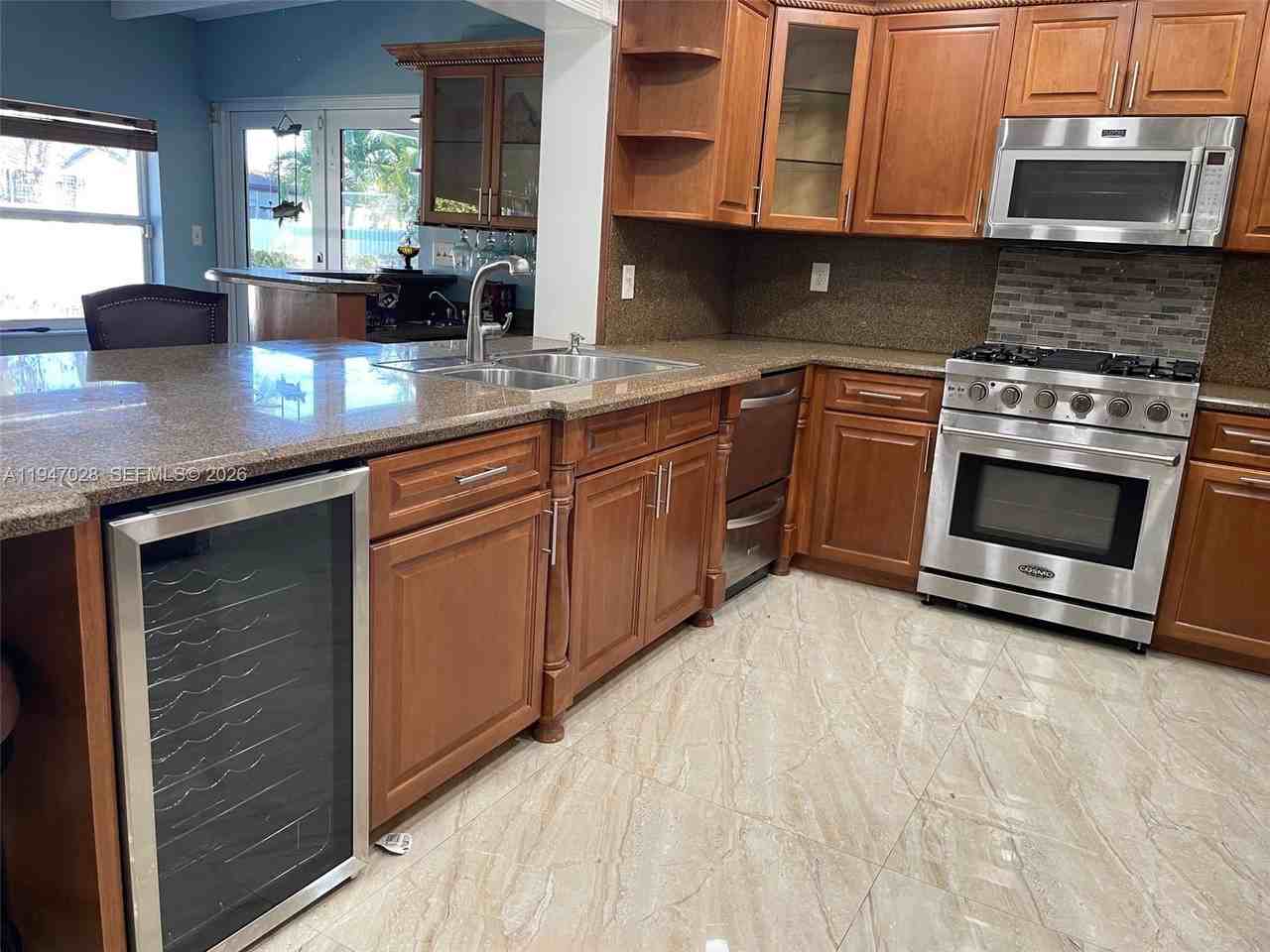 14503 Sw 84th St #14503 - Photo 3 of 23