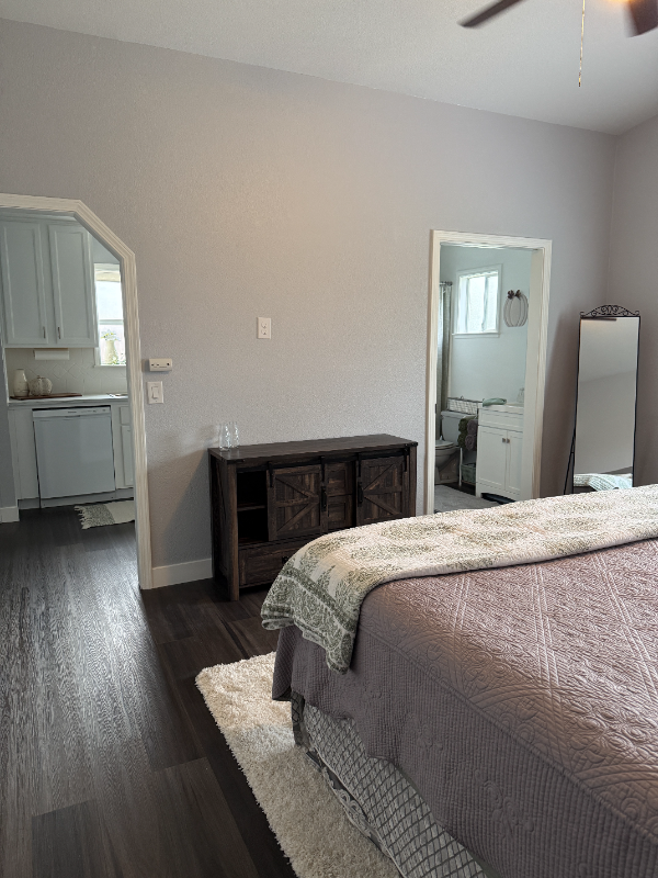 8907 1/2 Amerigo Ave #2 - Photo 5 of 19