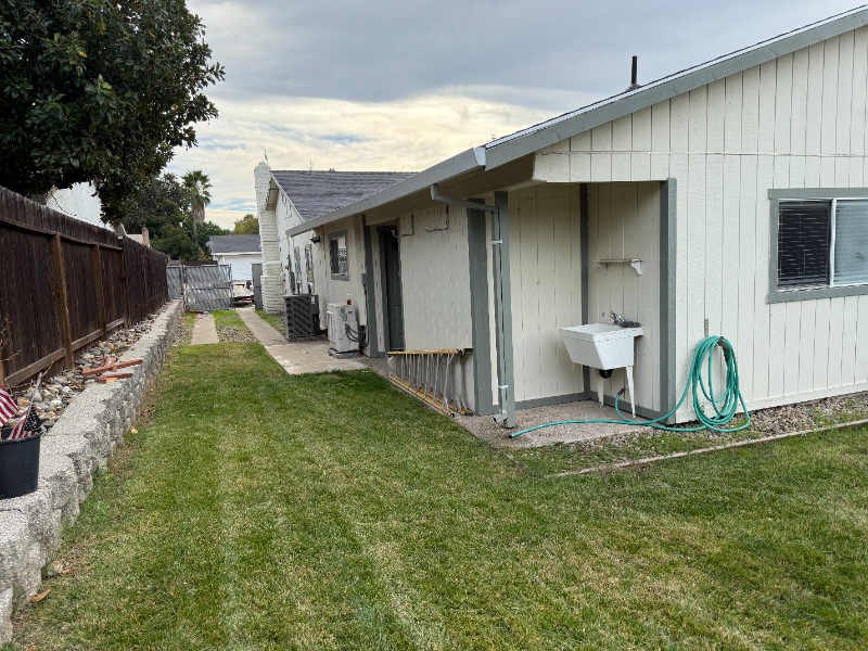 8907 1/2 Amerigo Ave #2 - Photo 7 of 19