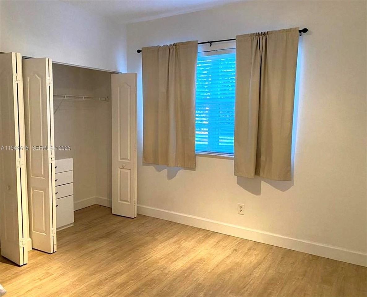 9842 Nw 29th St #9842 - Photo 4 of 28