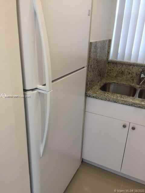 8840 Fontainebleau Blvd #8840-503 - Photo 5 of 11