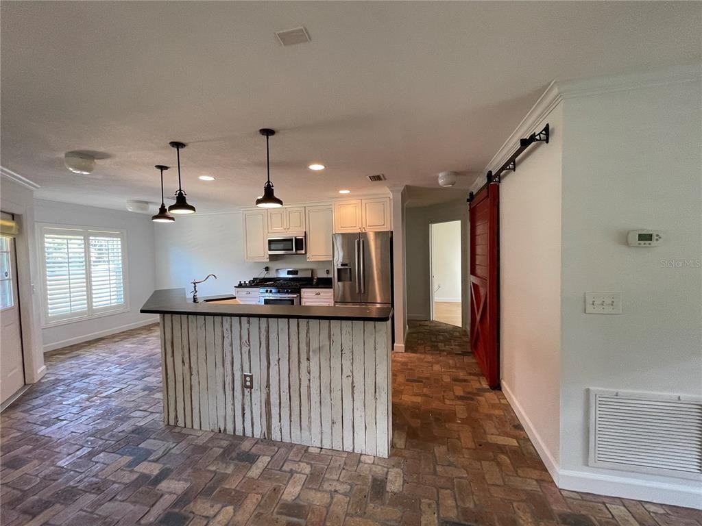 11956 Neal Rd #11956 - Photo 2 of 16
