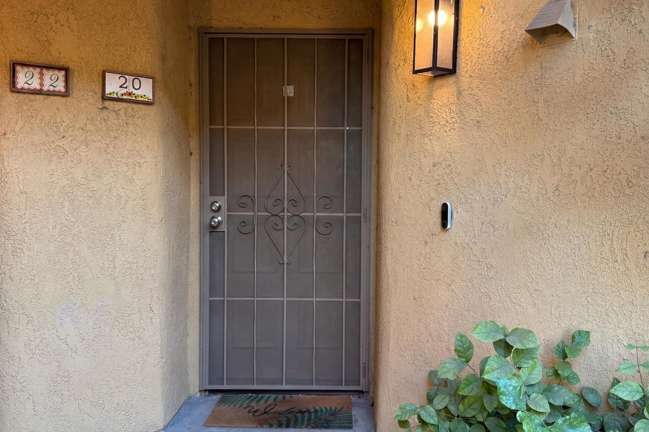 48255 Monroe St #48255-20 - Photo 4 of 21