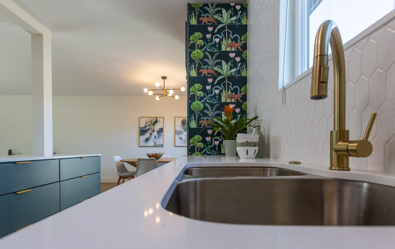 41615 Morningside Ct #41615A - Photo 2 of 20