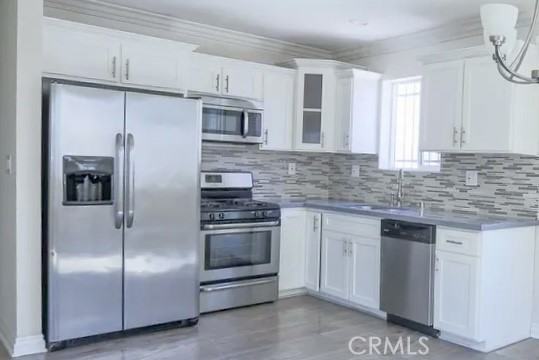 12500 S Wilmington Ave #12500A - Photo 4 of 8