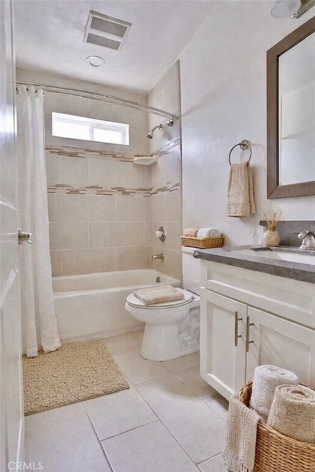 12500 S Wilmington Ave #12500A - Photo 6 of 8