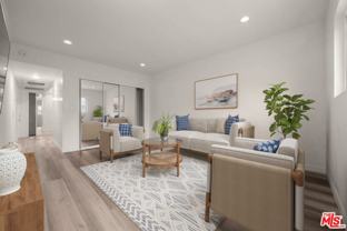 423 S Rexford Dr - Photo 1 of 1