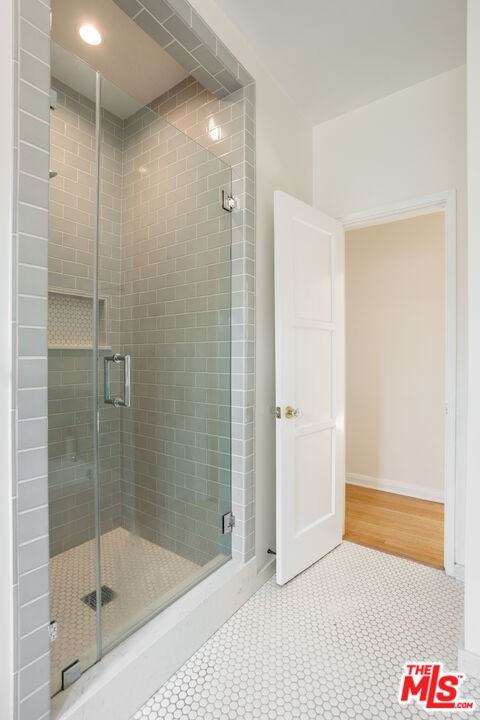 442 S Maple Dr #4421-2 - Photo 3 of 18