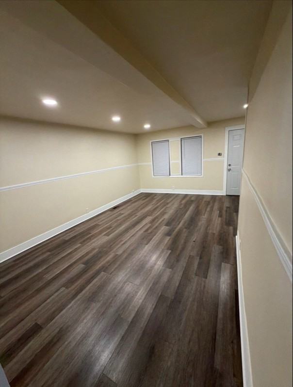 1326 W Scott St - Photo 2 of 8