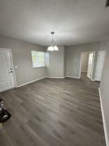 2208 W Woodlawn Ave - Photo 1 of 1