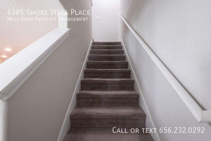 6305 Shore Vista Pl - Photo 7 of 25