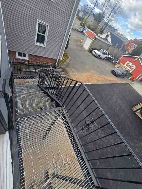 32 North Ave #2 - Photo 3 of 10