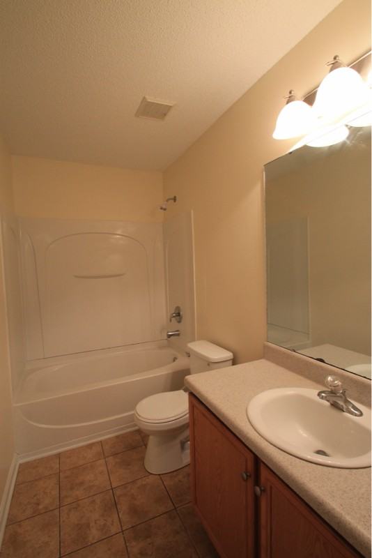 1331 Pampas Cir - Photo 5 of 11