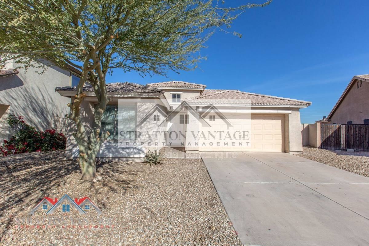 11754 W Belmont Dr - Photo 3 of 10