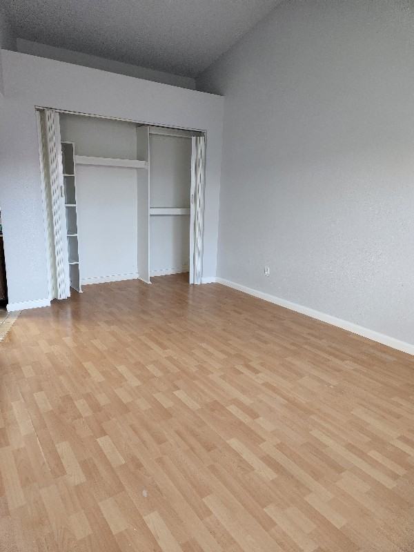 3033 W Irma Ln - Photo 5 of 13