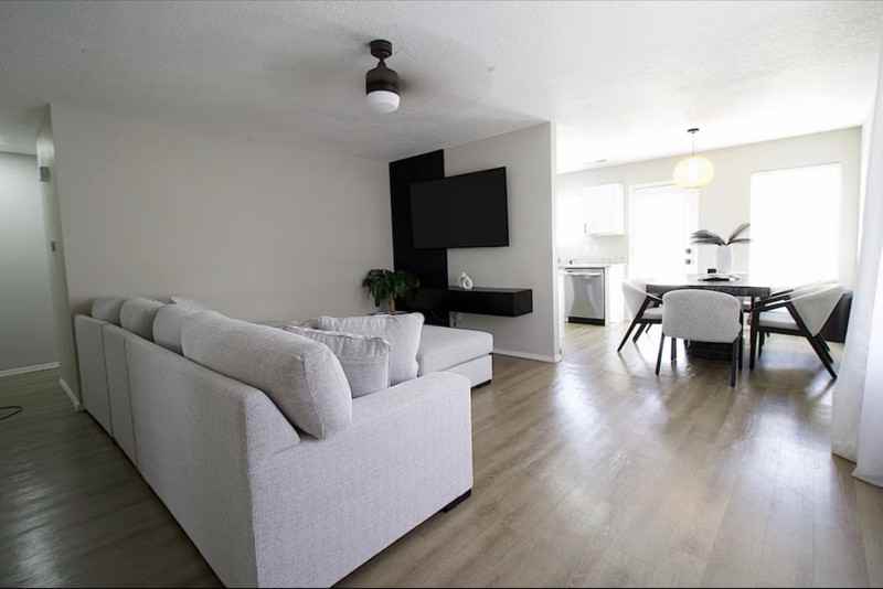 7408 Rainmaker Rd Sw - Photo 2 of 12