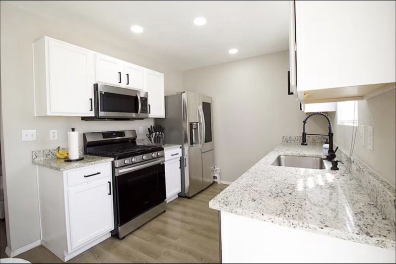 7408 Rainmaker Rd Sw - Photo 3 of 12