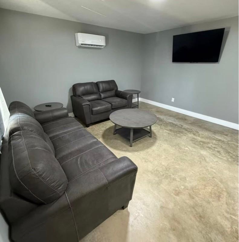 31 Alverson Lane #A - Photo 2 of 7