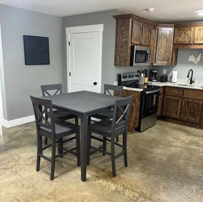 31 Alverson Lane #A - Photo 3 of 7