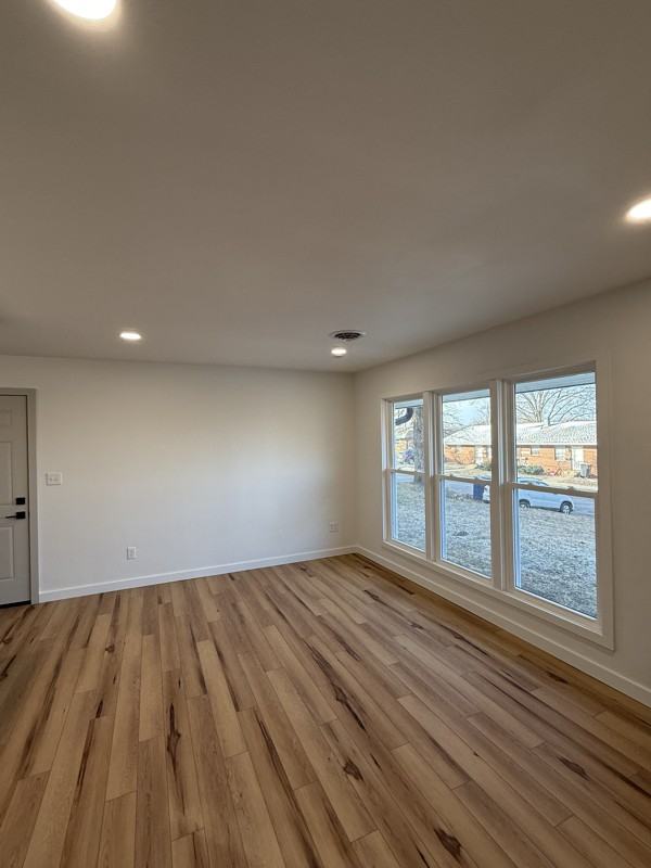 730 E Shore Dr #6 - Photo 3 of 10