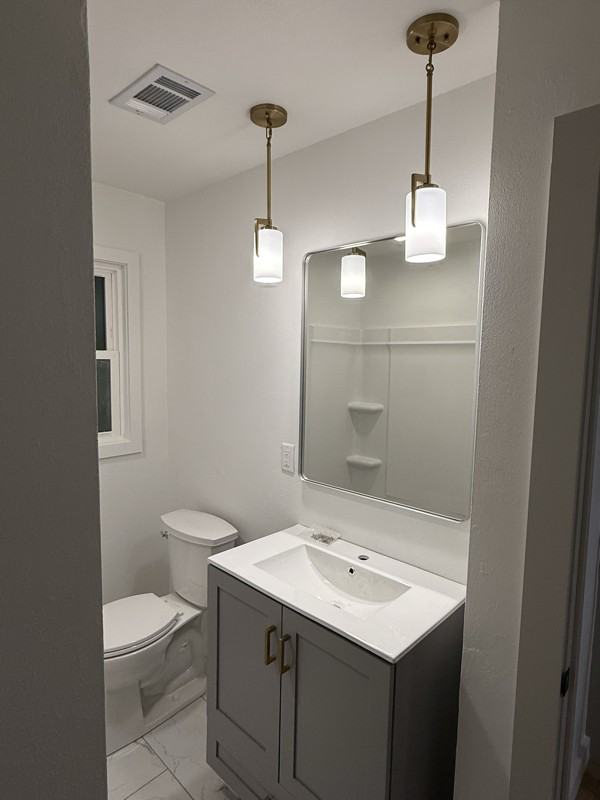 730 E Shore Dr #6 - Photo 6 of 10