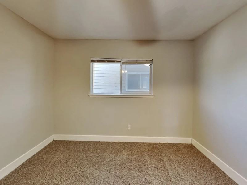 19115 Spruce Bough Ln - Photo 5 of 13