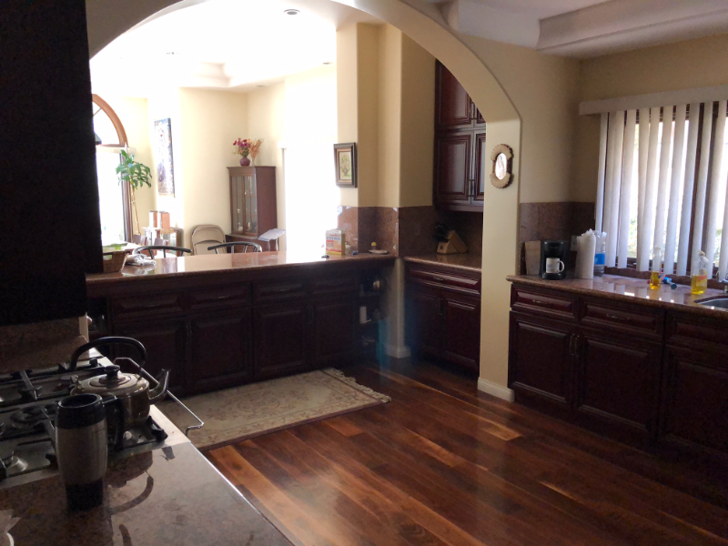 1445 25th St #101 - Photo 4 of 6