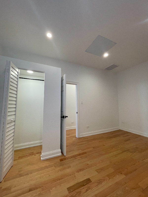 2148 N Kedzie Blvd #2 - Photo 5 of 12