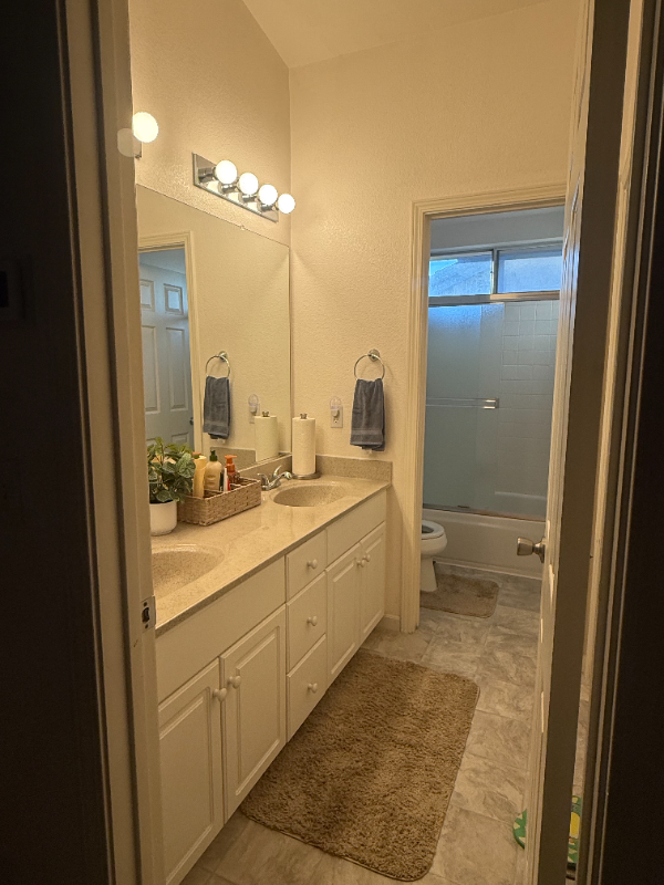 8725 Goldy Glen Way - Photo 3 of 9