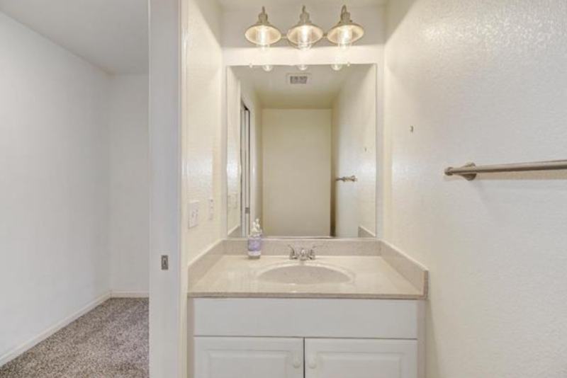 8725 Goldy Glen Way - Photo 7 of 9