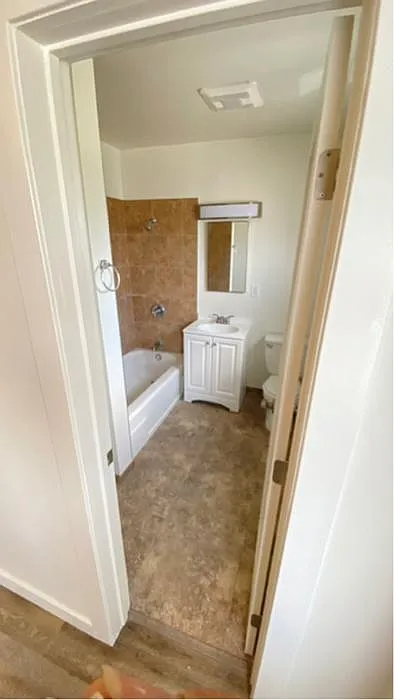 12601 Shelley Dr #6 - Photo 4 of 7